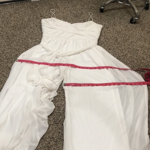 IEENA By Mac Duggal Flowy Faux Wrap Jumpsuit Size Large White Wide Leg - Picture 9 of 10